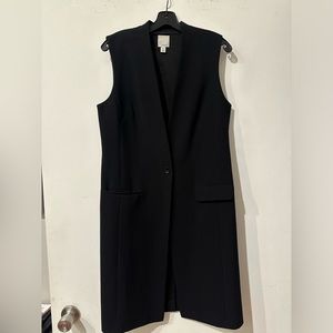 Classic black sleeveless blazer / vest in size M